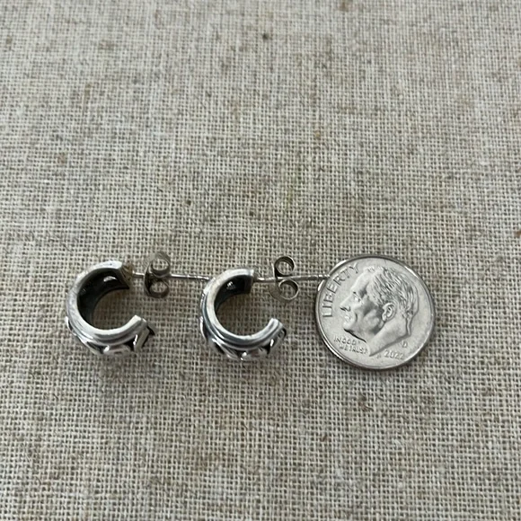 Sterling Solid 3/4 Scroll Posted Hoop Earrings - Picture 4 of 8